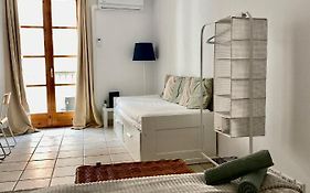 Acogedor apartamento con vistas a plaza Fórum.